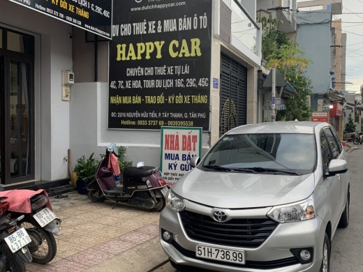 Cho thuê xe tự lái 7 chỗ Toyota Avanza